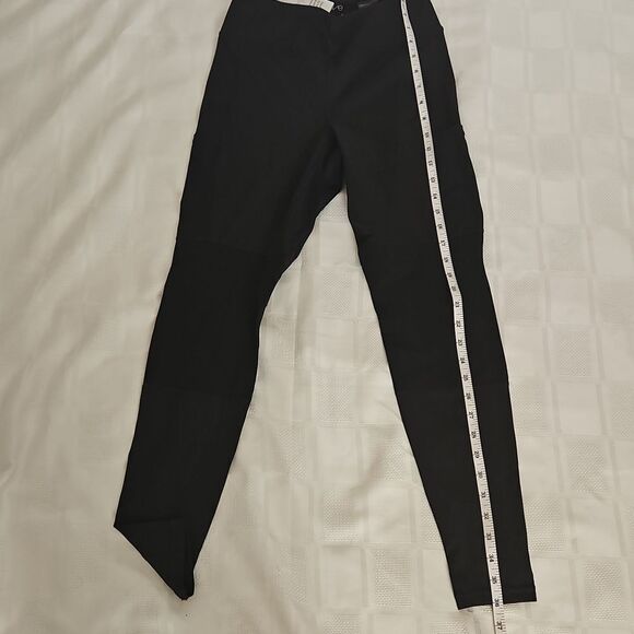 Black Leggings - Picture 8 of 16